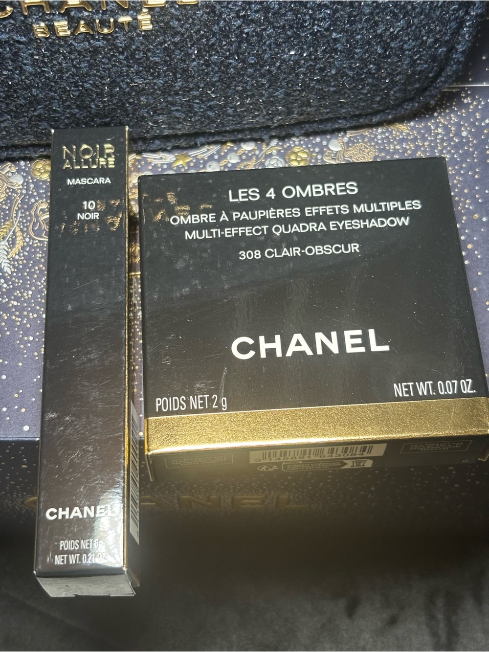 CHANEL Amplified Gaze Makeup Set — Black and Gold Decorative Box - Picture 7 of 10